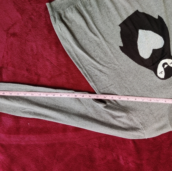 Alcea Rosea Pullover Sweater - Picture 1 of 6